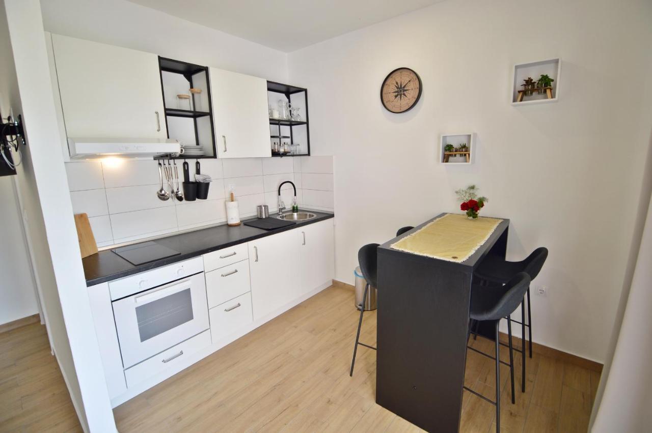 Ferienwohnung Marija Betina  Exterior foto